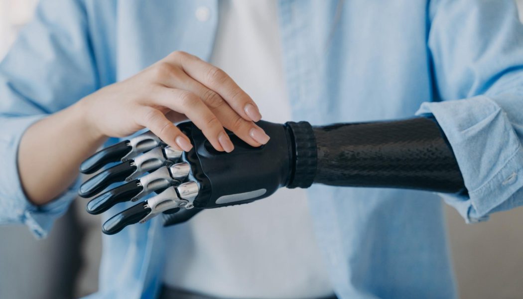 Scientists invent electronic skin that gives amputees sense of touch